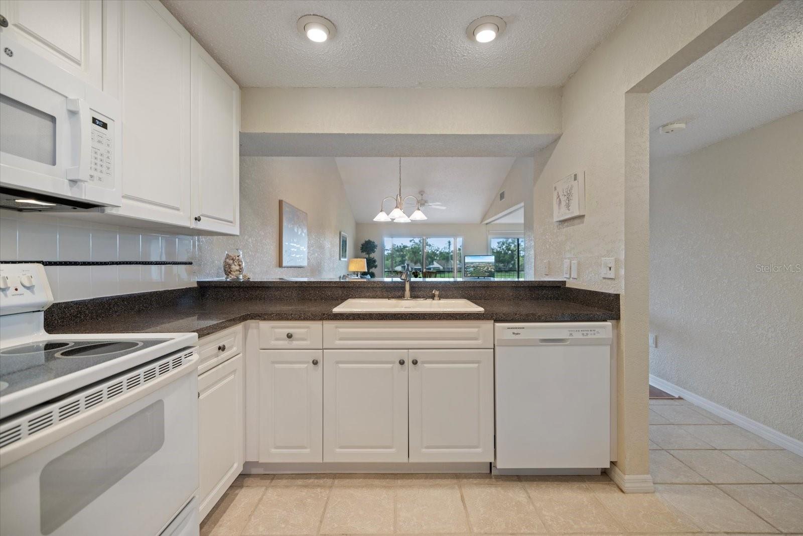 660 BIRD BAY DR W #69, VENICE, FL, 34285