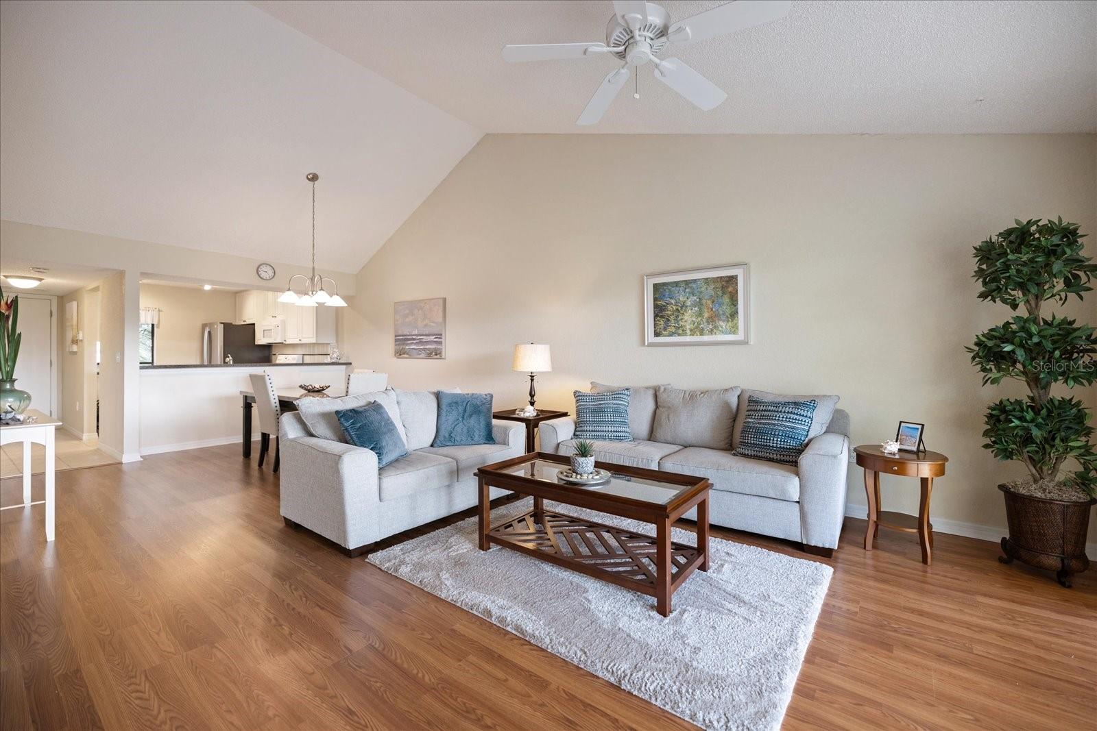 660 BIRD BAY DR W #69, VENICE, FL, 34285