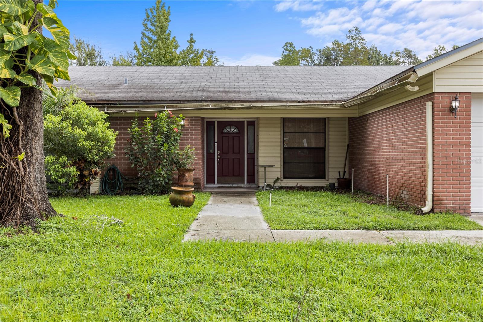 16503 FOOTHILL DR, TAMPA, FL, 33624