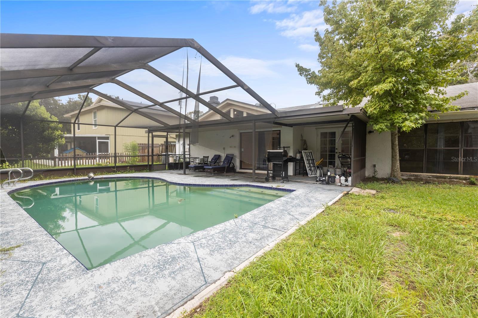 16503 FOOTHILL DR, TAMPA, FL, 33624