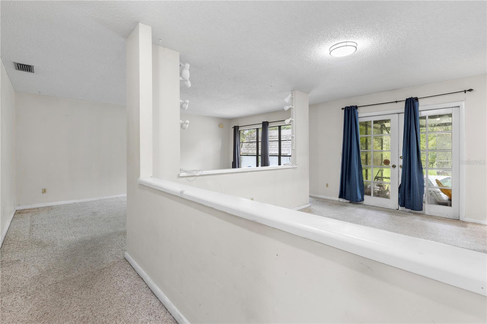 16503 FOOTHILL DR, TAMPA, FL, 33624