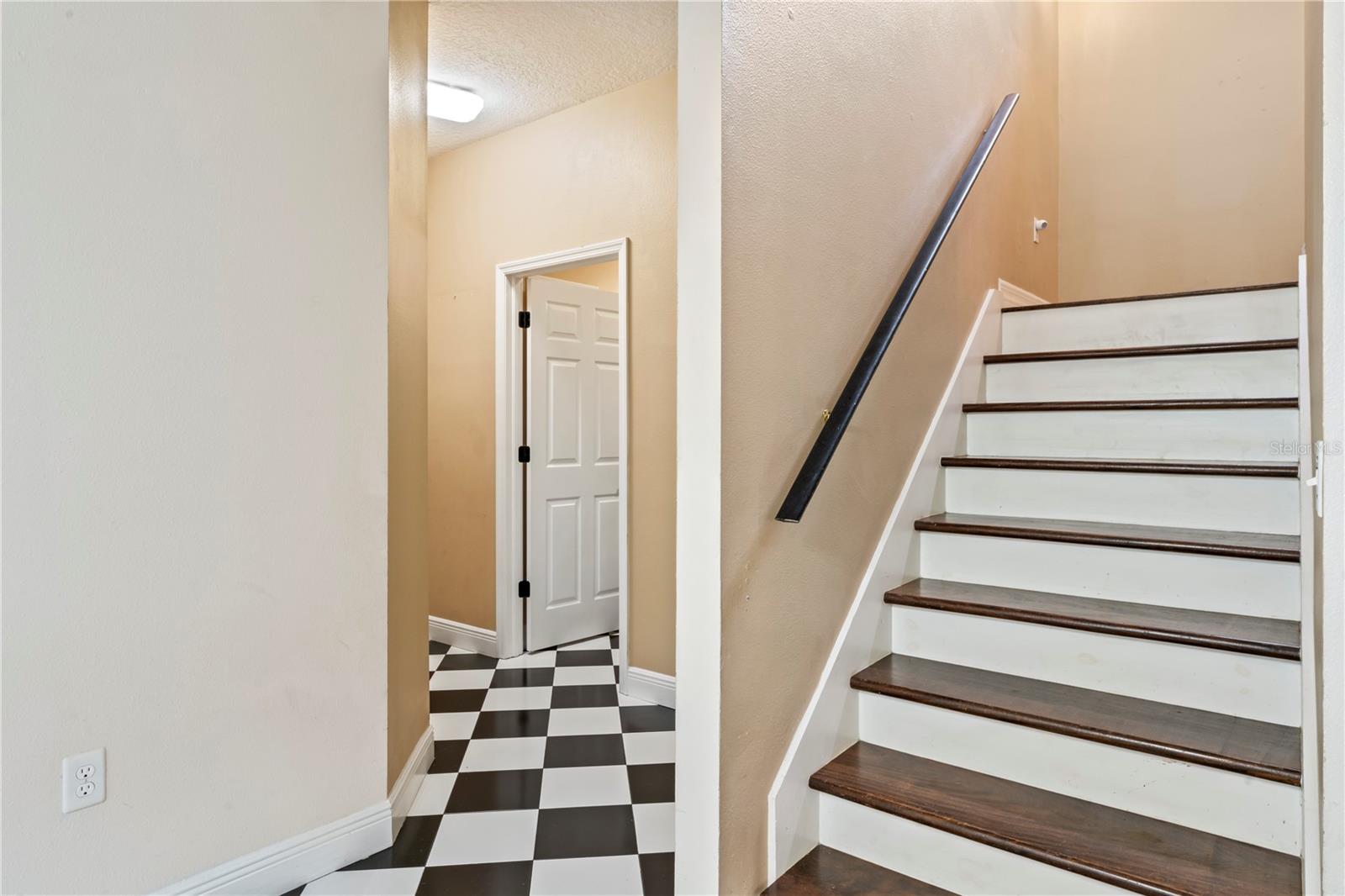 3211 TOWN AVE, NEW PORT RICHEY, FL, 34655