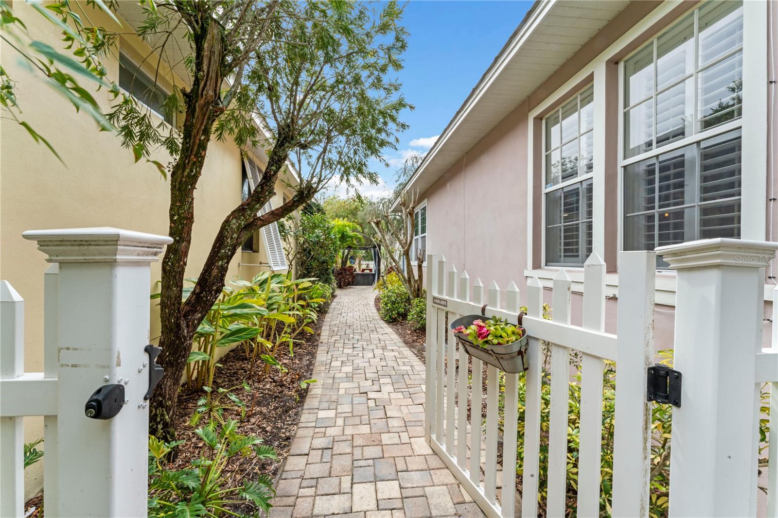 3211 TOWN AVE, NEW PORT RICHEY, FL, 34655