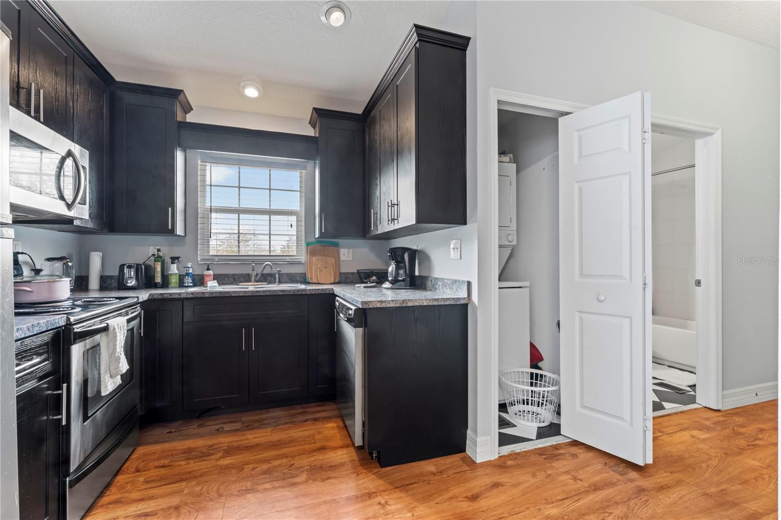 3211 TOWN AVE, NEW PORT RICHEY, FL, 34655