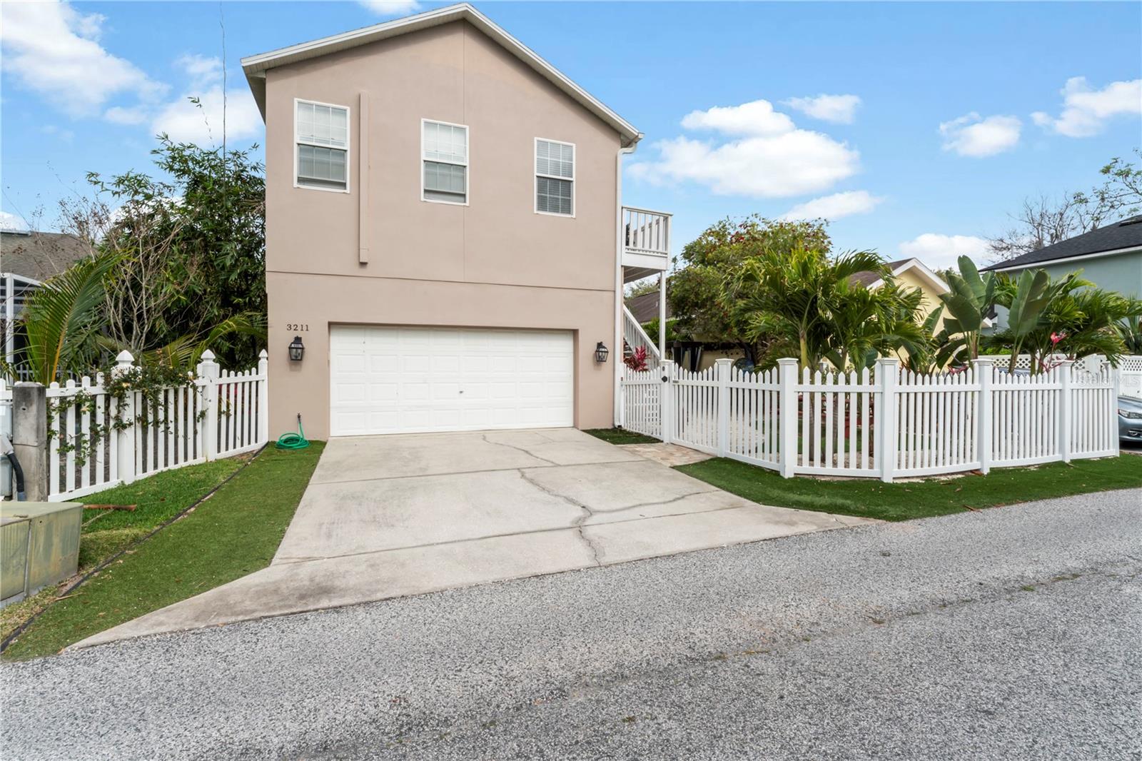 3211 TOWN AVE, NEW PORT RICHEY, FL, 34655