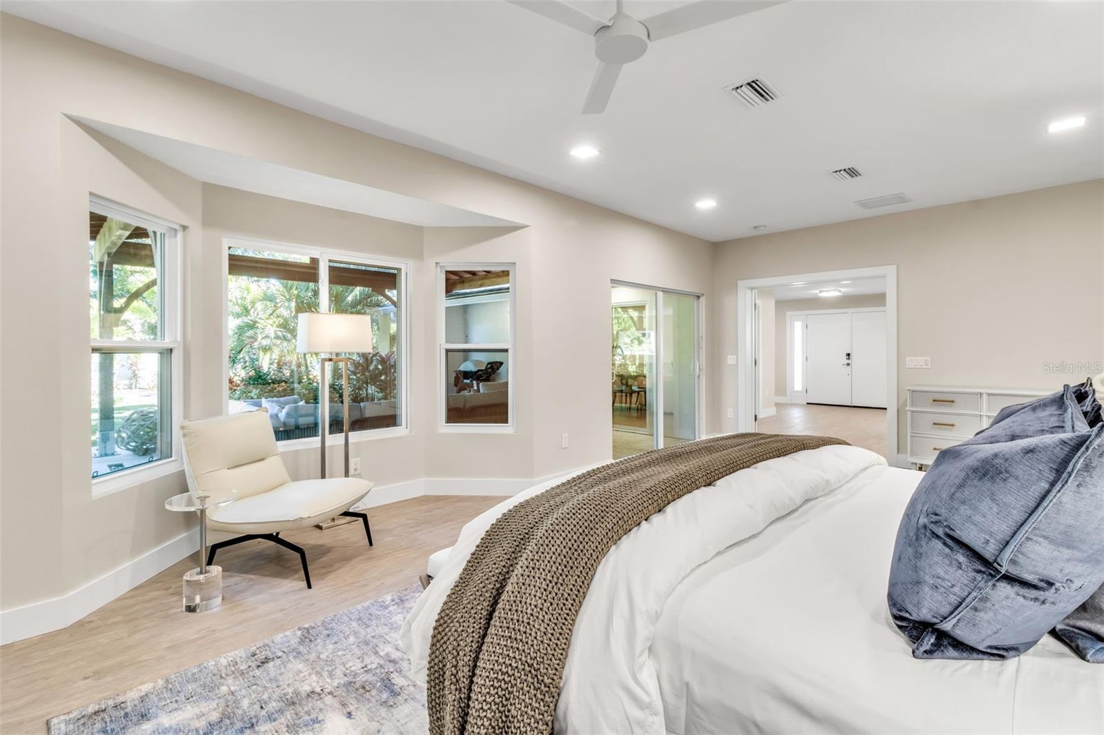 1621 PINE BAY DR, SARASOTA, FL, 34231