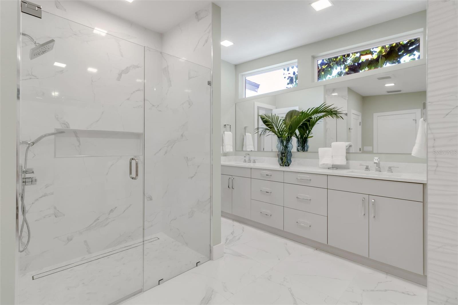 1621 PINE BAY DR, SARASOTA, FL, 34231