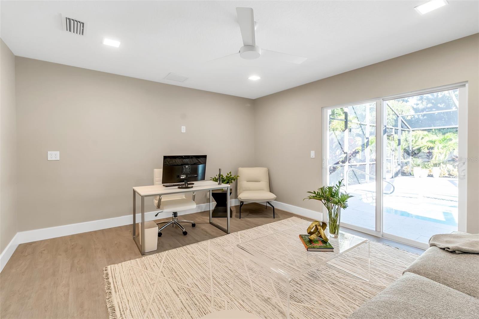 1621 PINE BAY DR, SARASOTA, FL, 34231