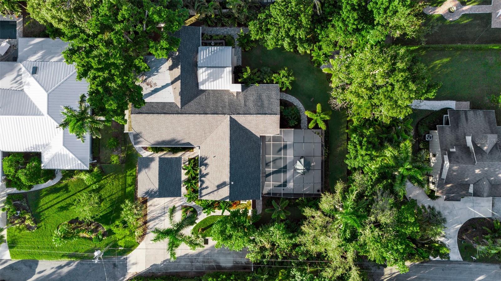 1621 PINE BAY DR, SARASOTA, FL, 34231