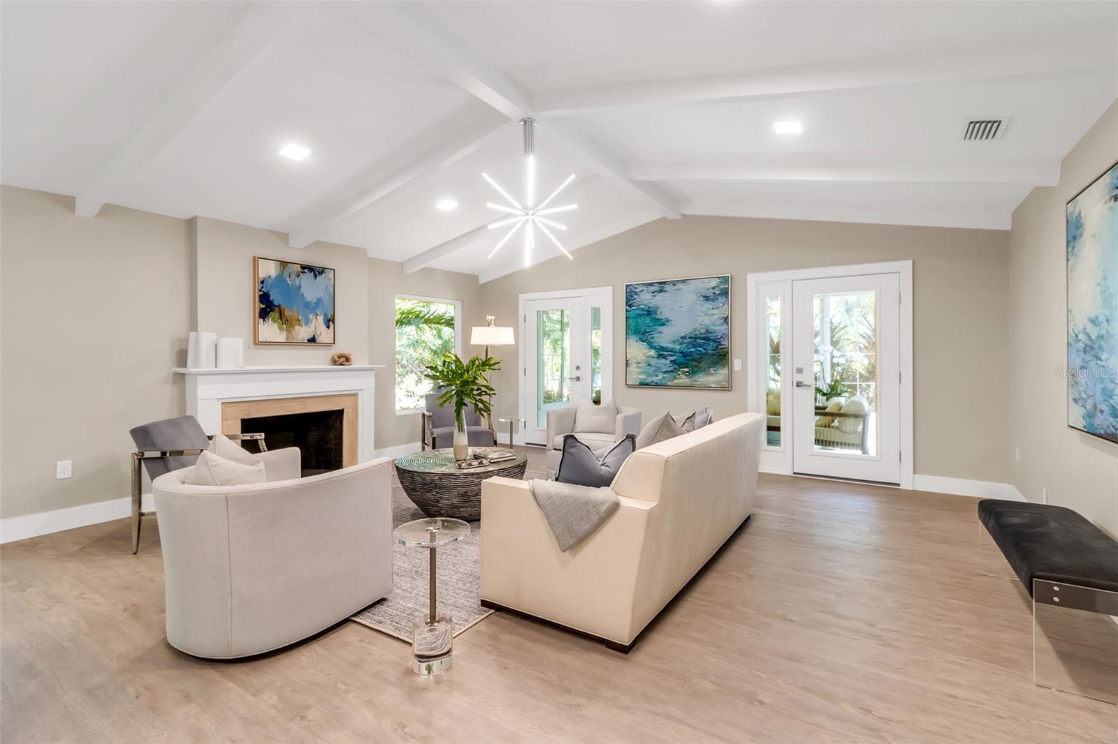 1621 PINE BAY DR, SARASOTA, FL, 34231