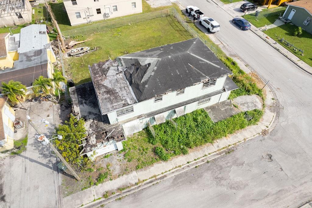 TB8422032 Property Photo