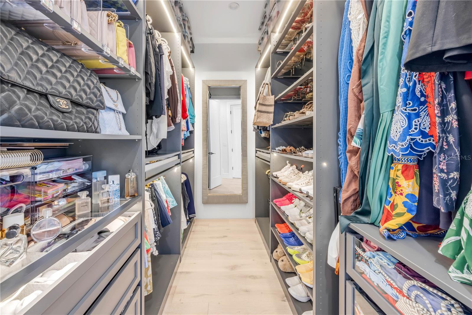 NS1085836 Property Photo