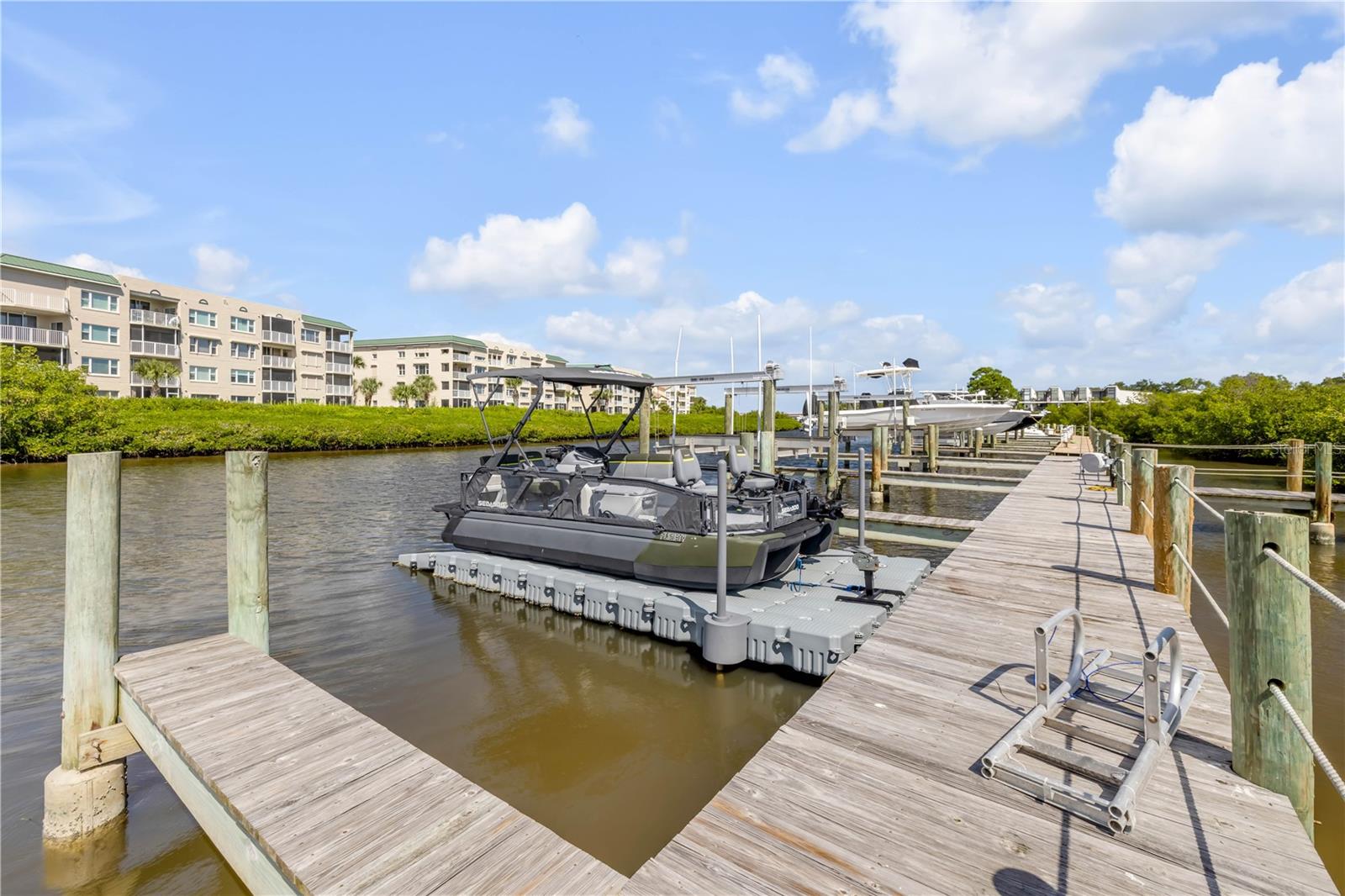 NS1085836 Property Photo