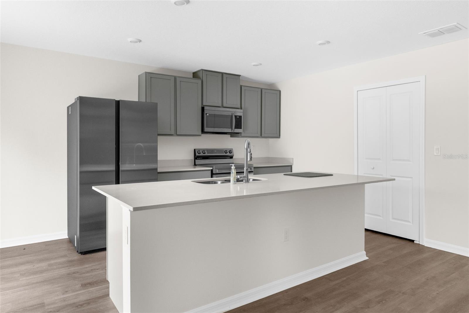 14247 EARLINE RD, BROOKSVILLE, FL, 34614