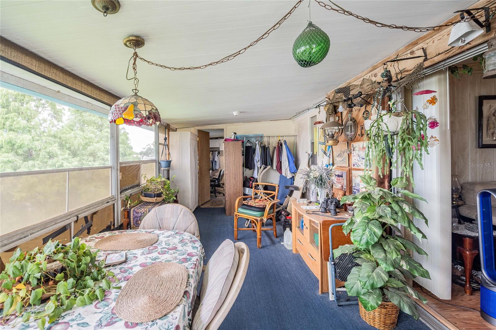 TB8422084 Property Photo