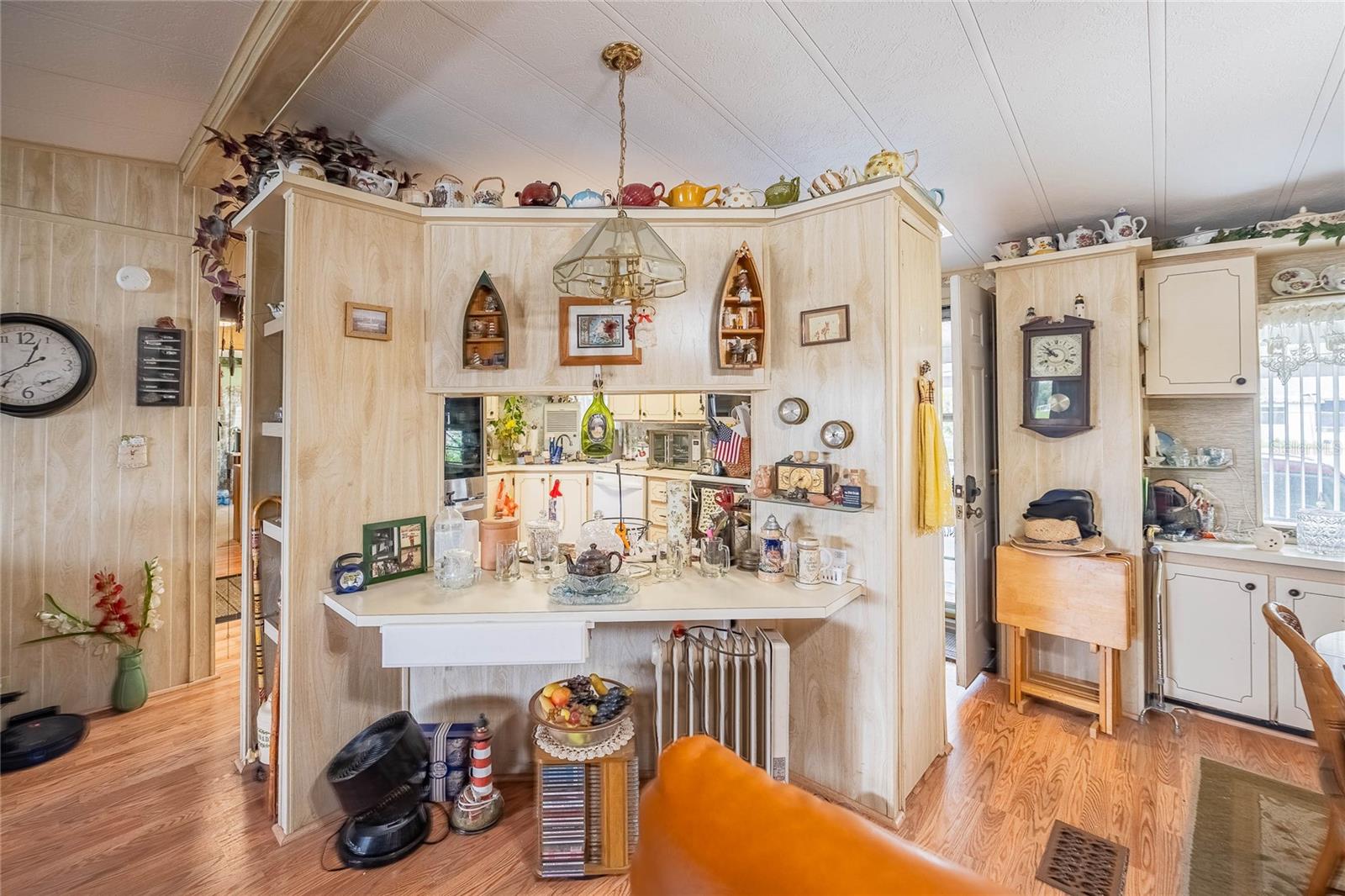 TB8422084 Property Photo