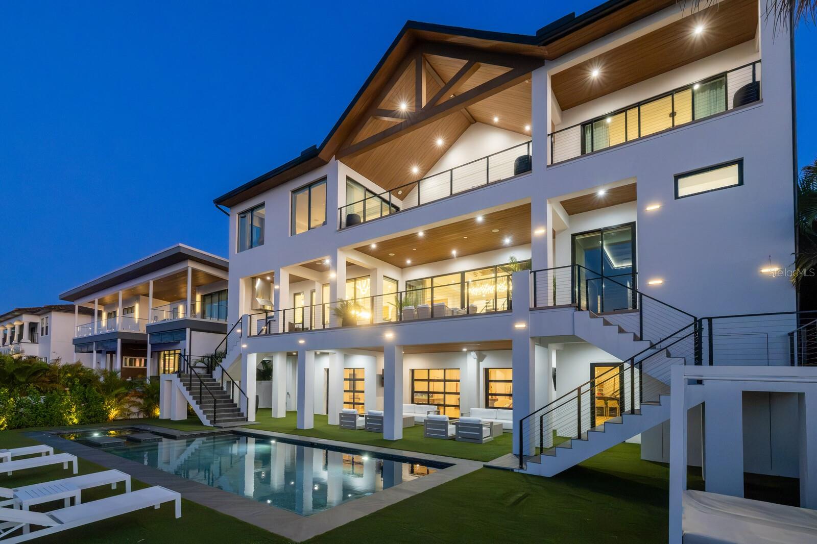 TB8422091 Property Photo