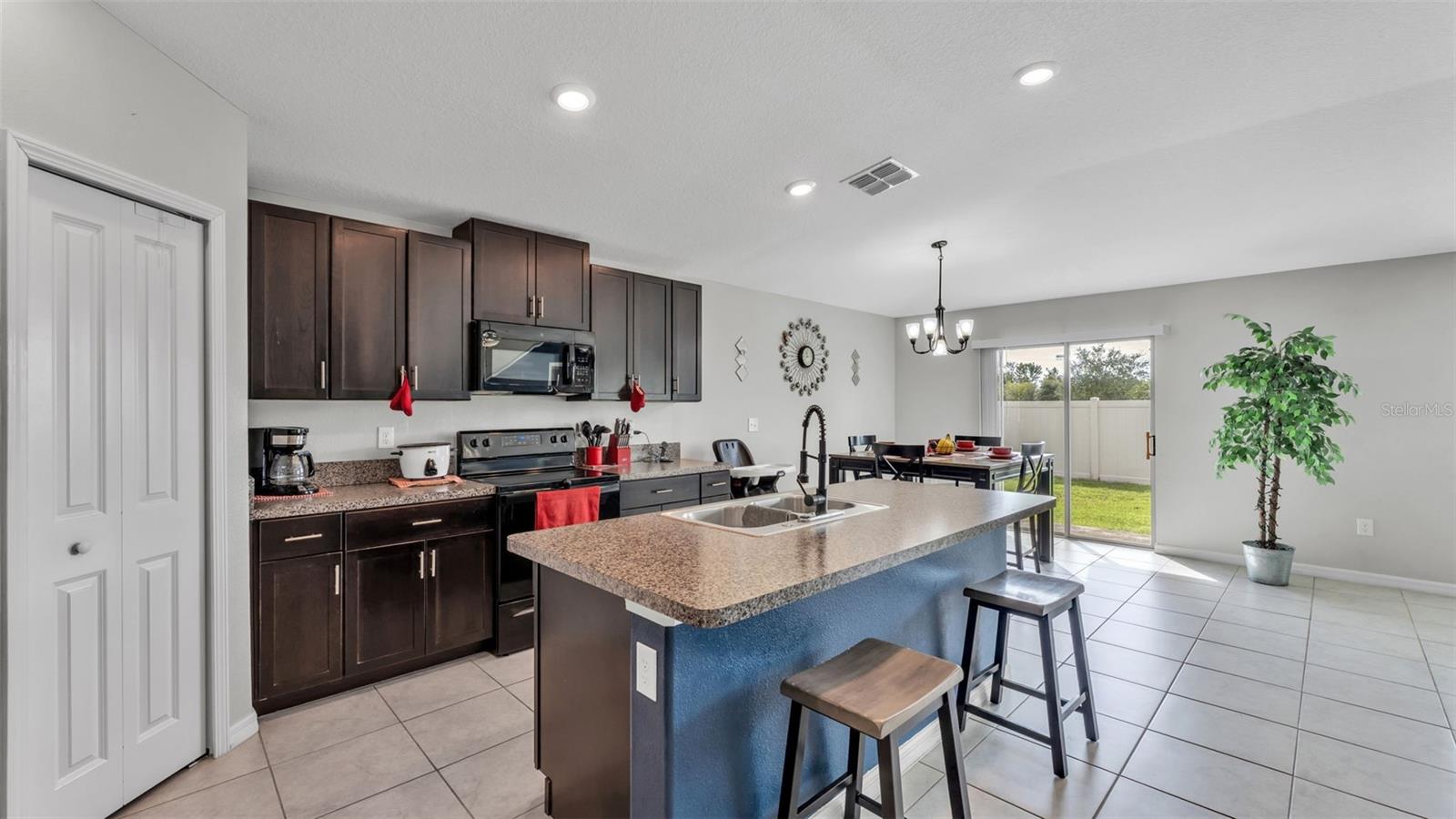 5727 KEATON SPRINGS DR, LAKELAND, FL, 33811