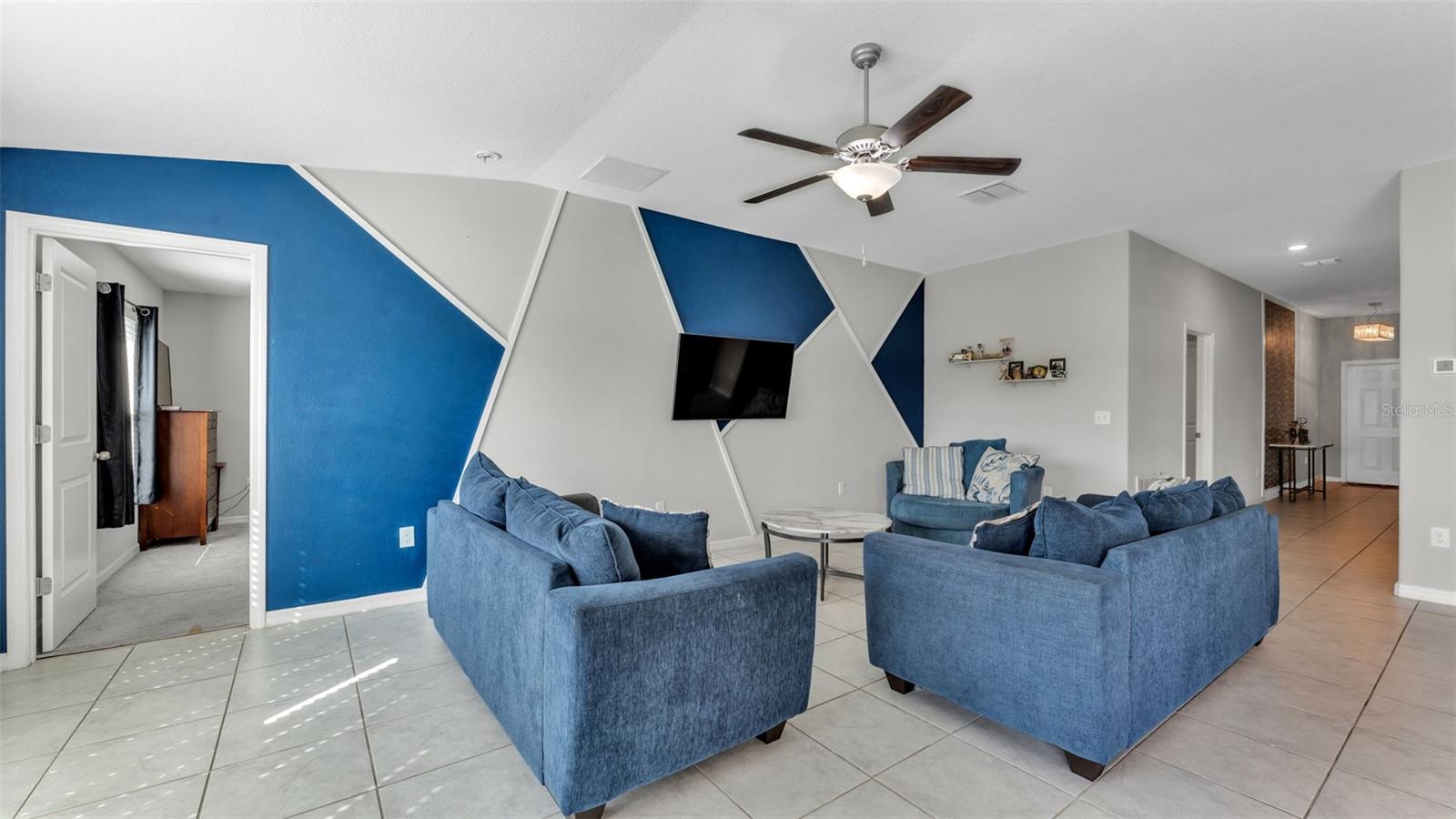 5727 KEATON SPRINGS DR, LAKELAND, FL, 33811