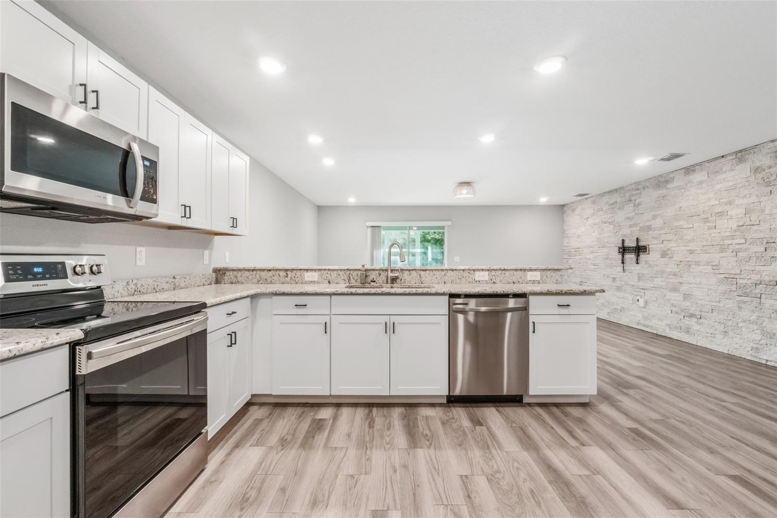 3070 FIELDWOOD CIR, ST CLOUD, FL, 34772