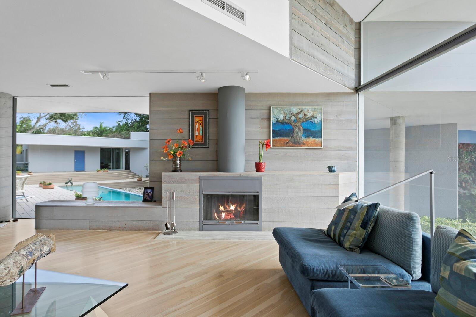 TB8422194 Property Photo