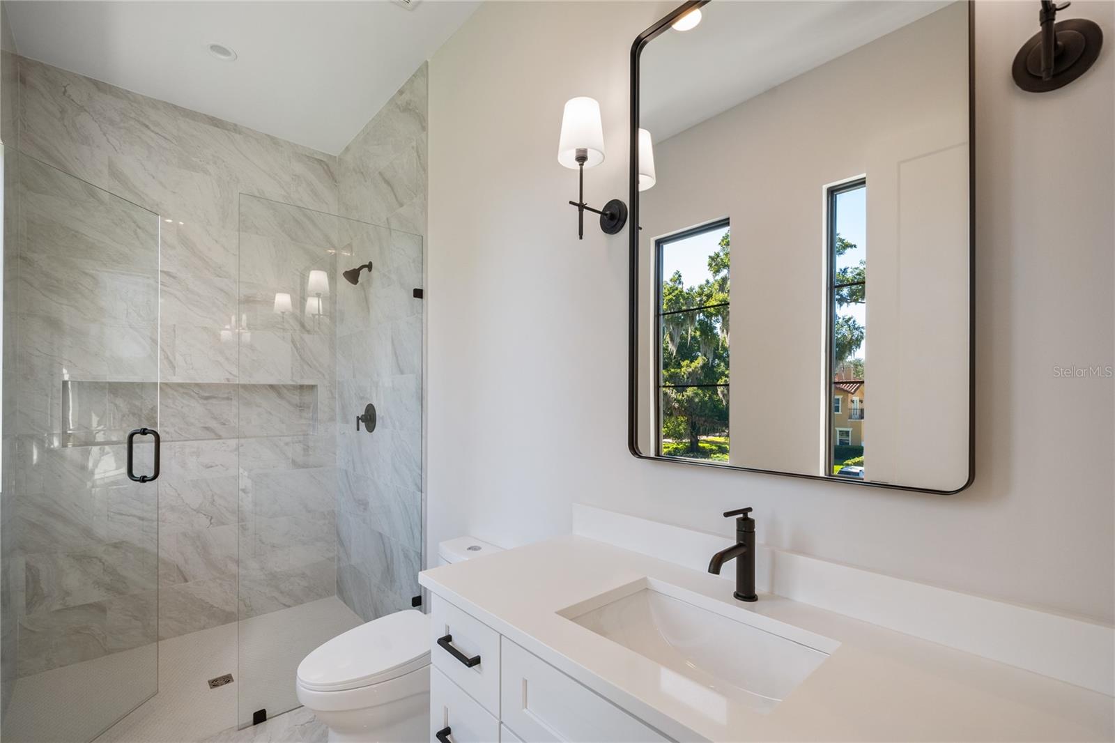 O6339739 Property Photo