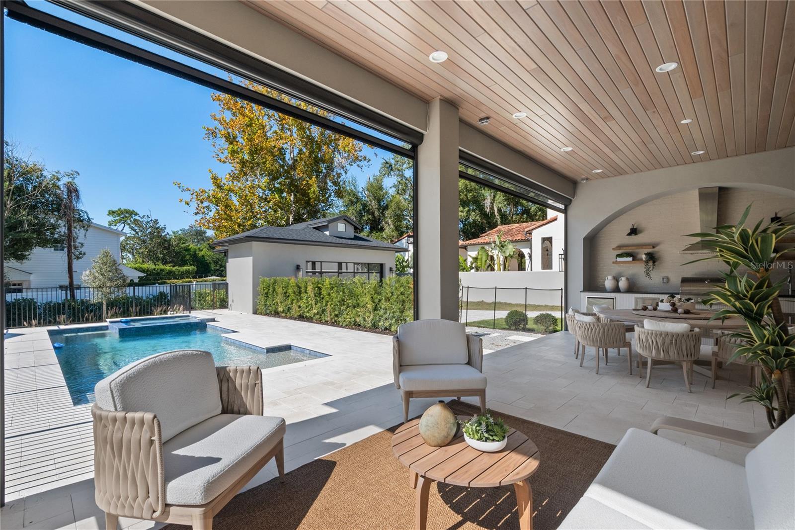 O6339739 Property Photo