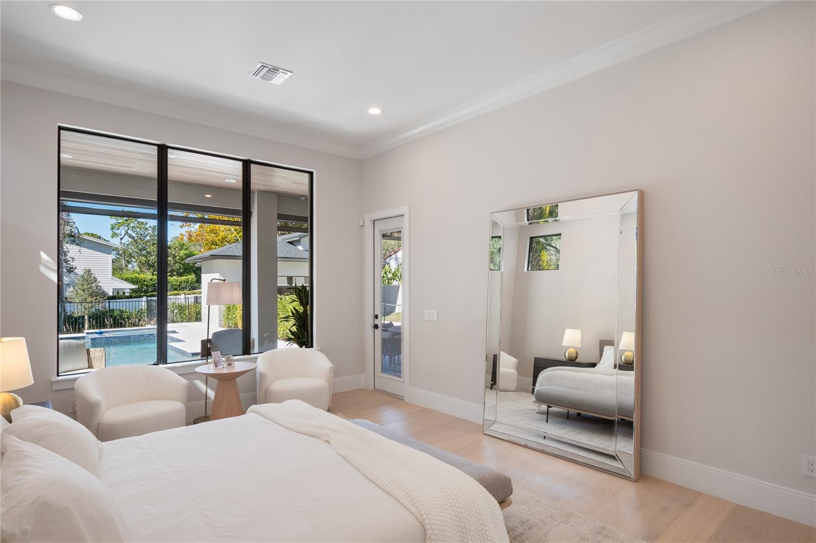 O6339739 Property Photo