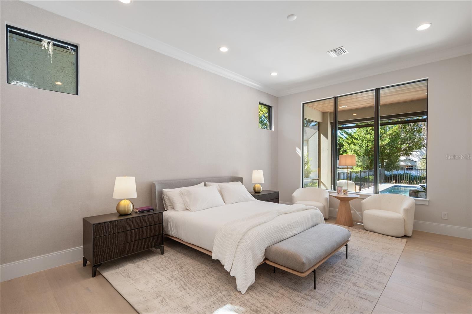 O6339739 Property Photo