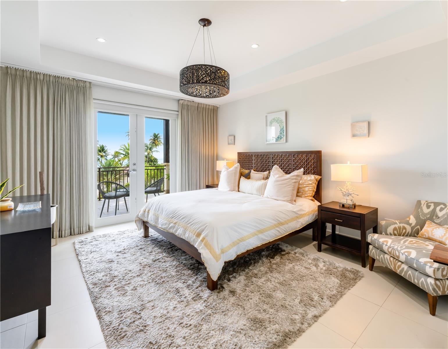 PR9115751 Property Photo