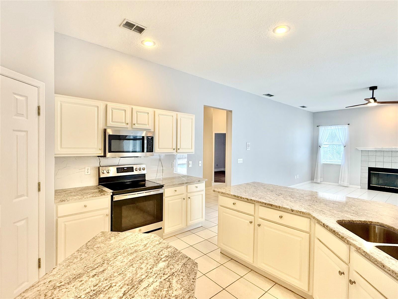 415 STILL FOREST TER, SANFORD, FL, 32771