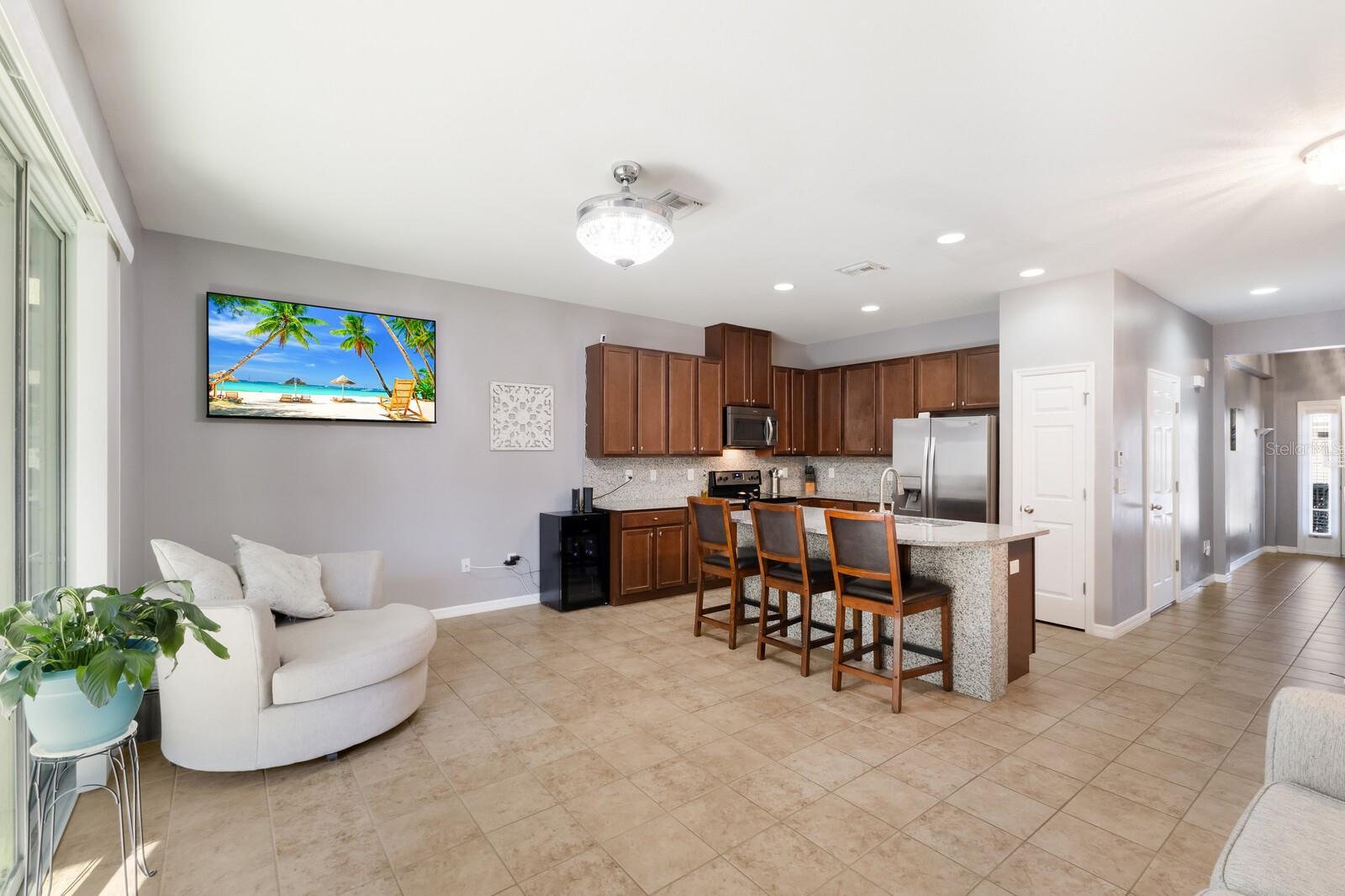 4084 71ST AVE N, PINELLAS PARK, FL, 33781