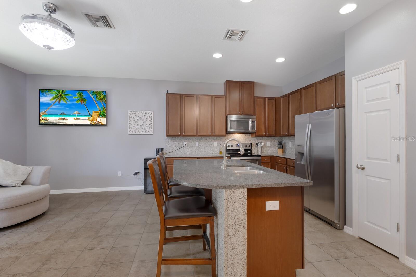 4084 71ST AVE N, PINELLAS PARK, FL, 33781