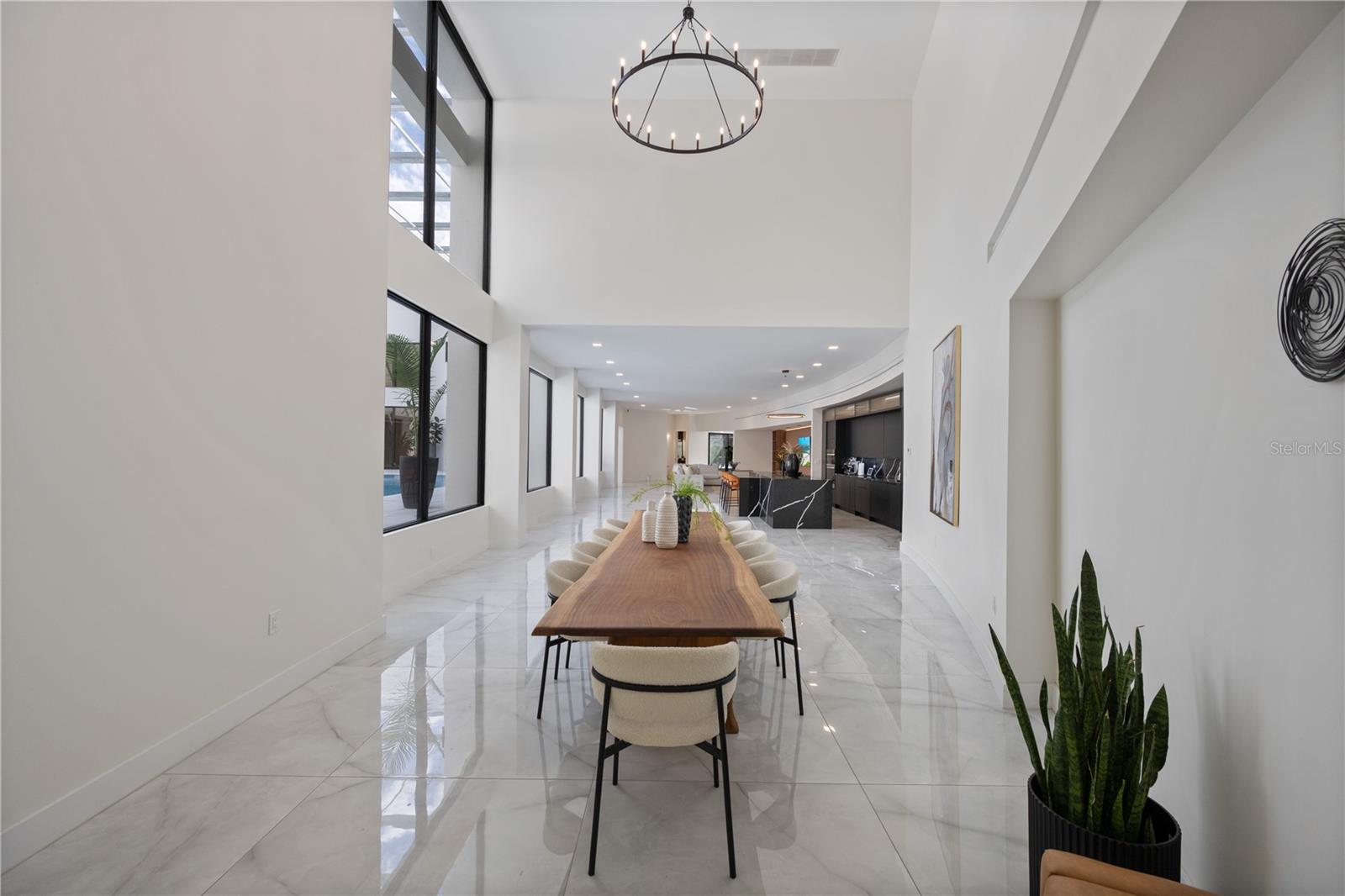 O6339805 Property Photo