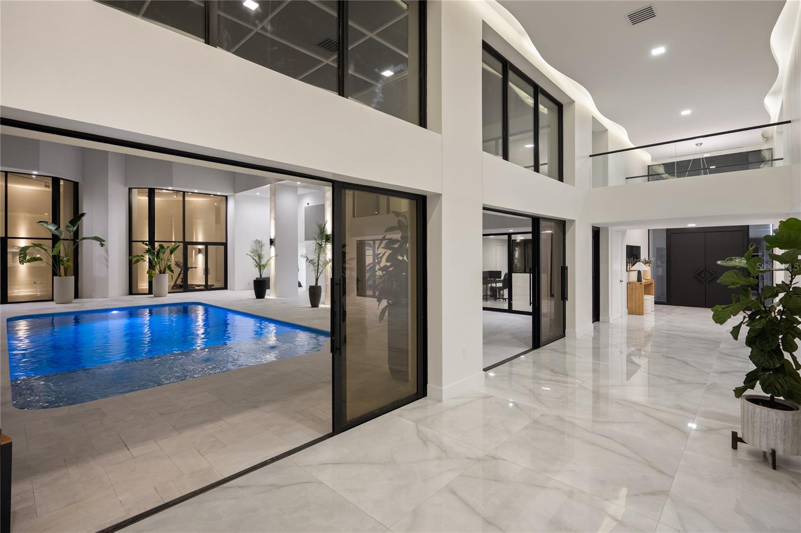 O6339805 Property Photo