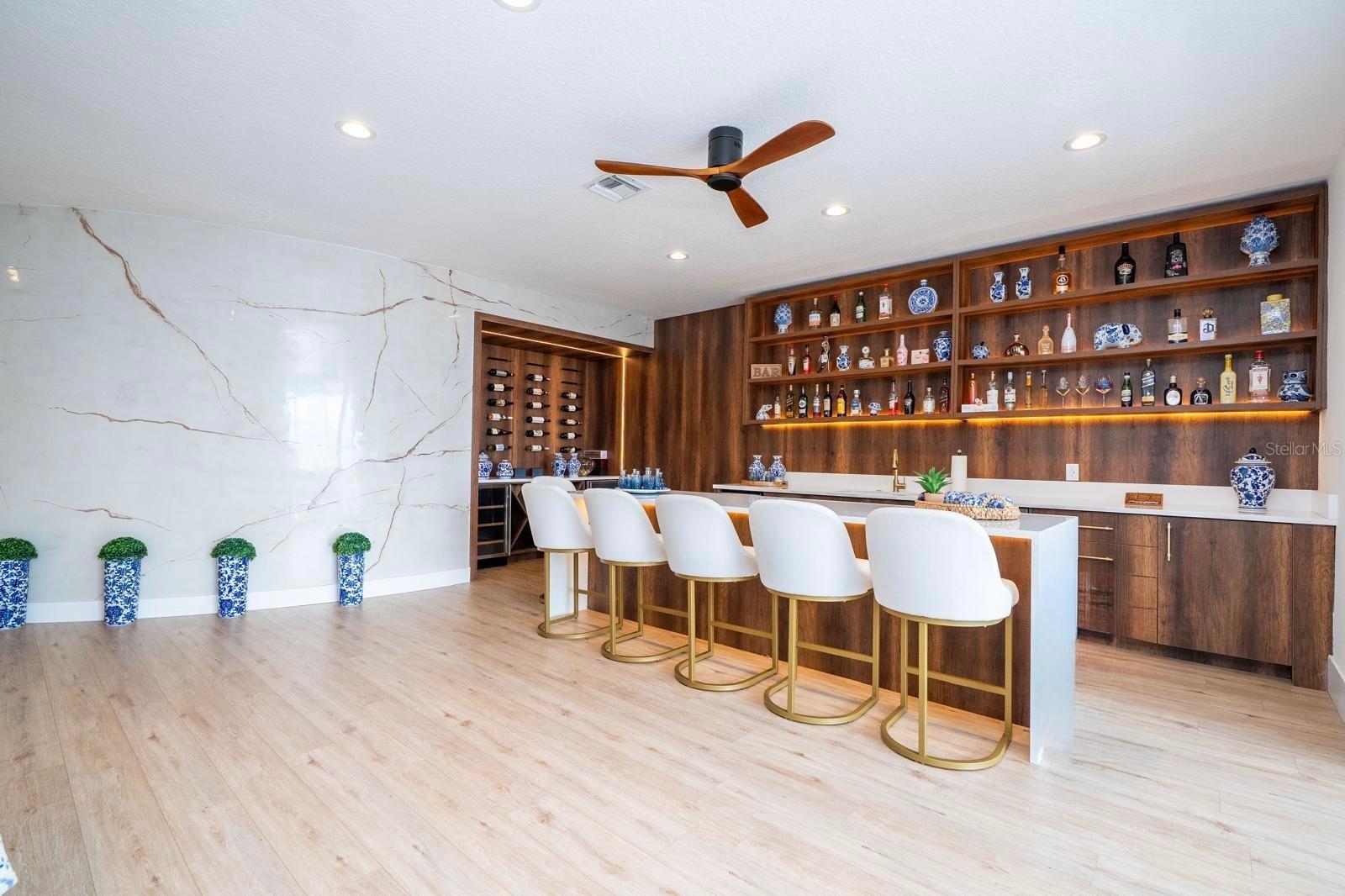 O6339815 Property Photo