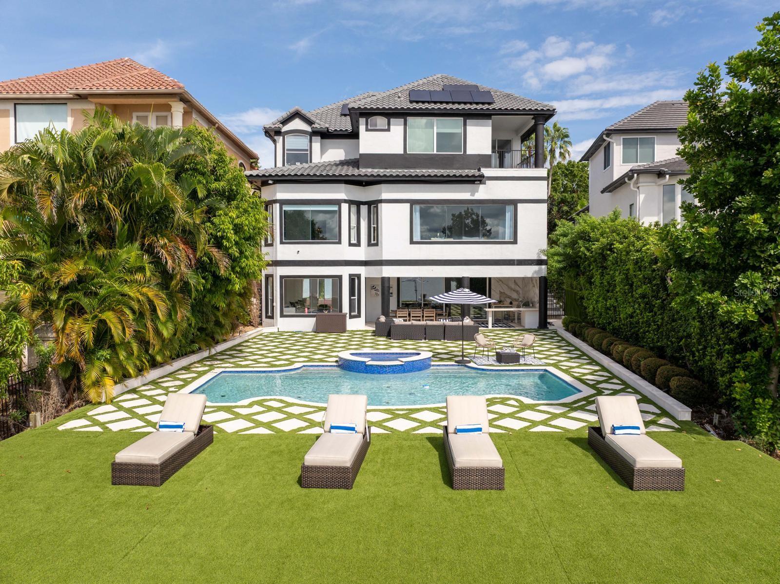 O6339815 Property Photo