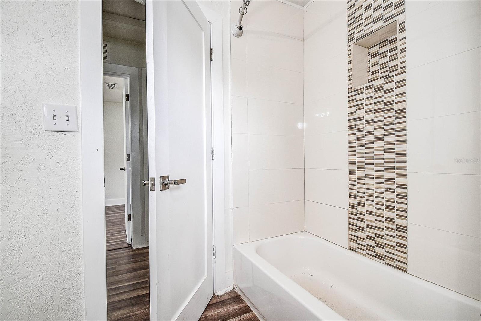 2484 BAYSHORE BLVD, DUNEDIN, FL, 34698