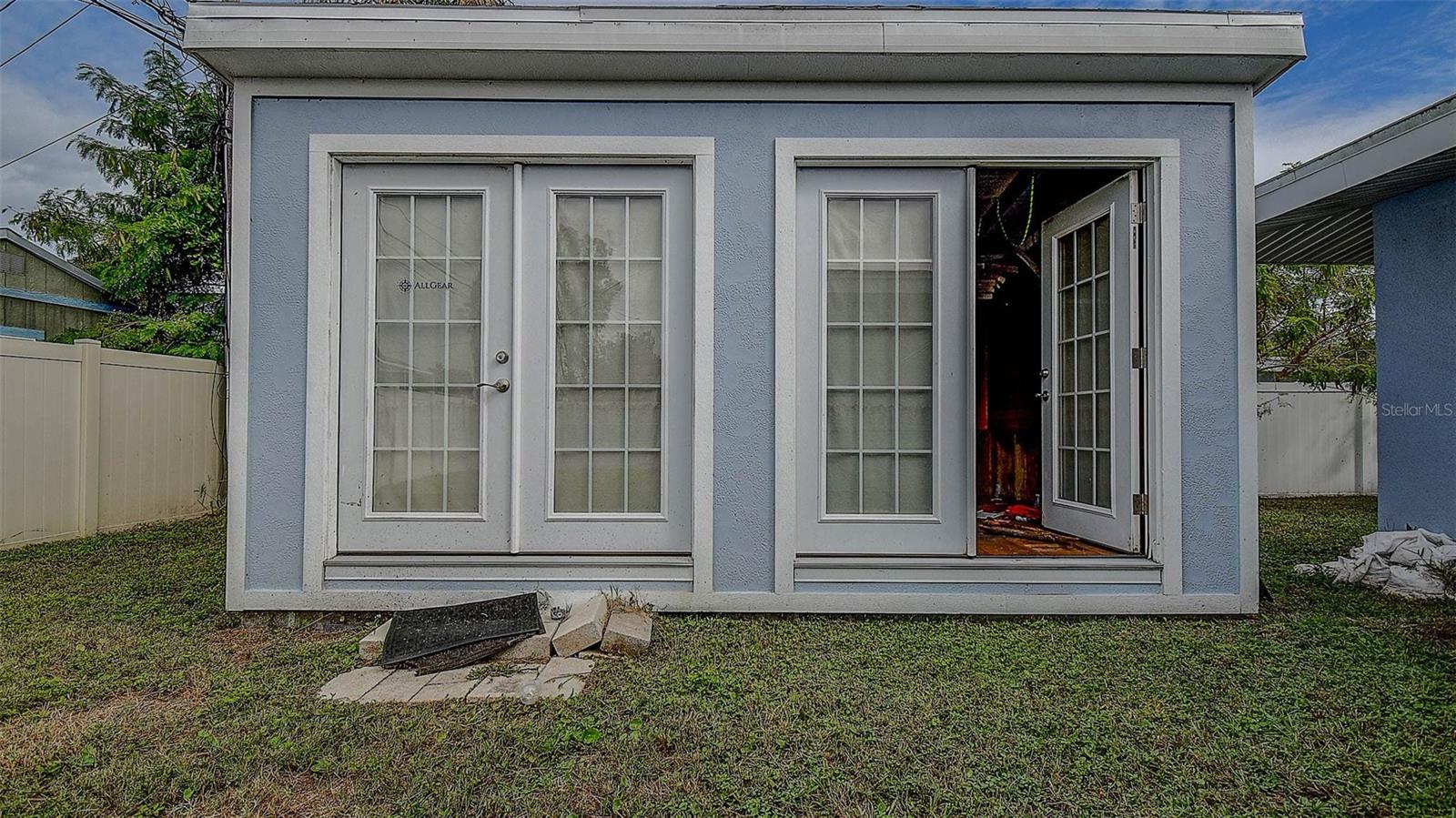 2484 BAYSHORE BLVD, DUNEDIN, FL, 34698