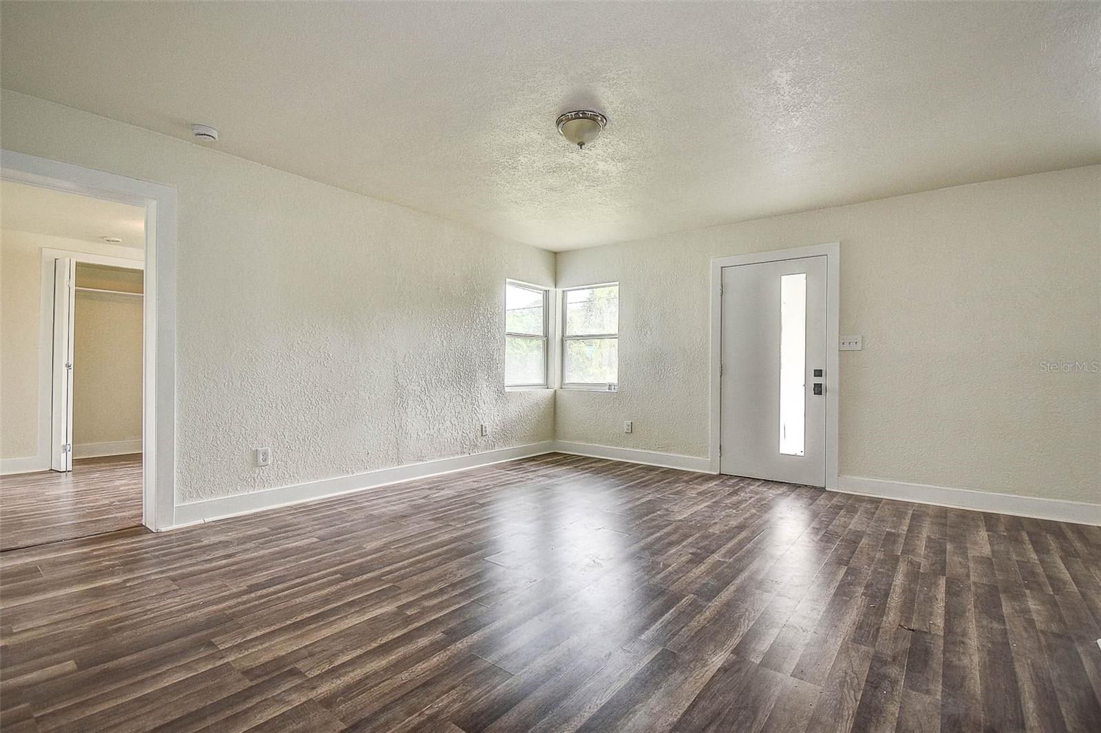 2484 BAYSHORE BLVD, DUNEDIN, FL, 34698