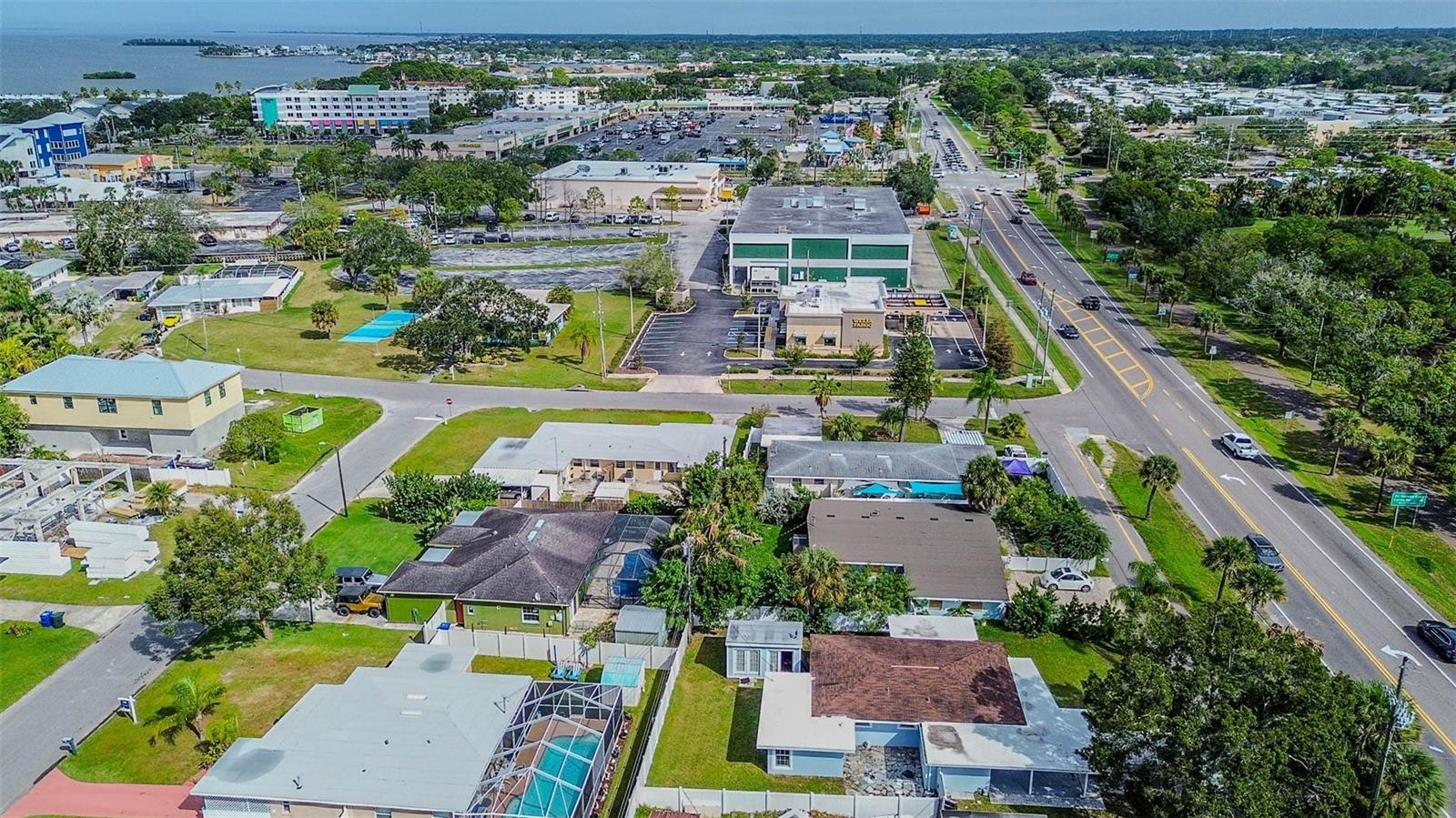 2484 BAYSHORE BLVD, DUNEDIN, FL, 34698