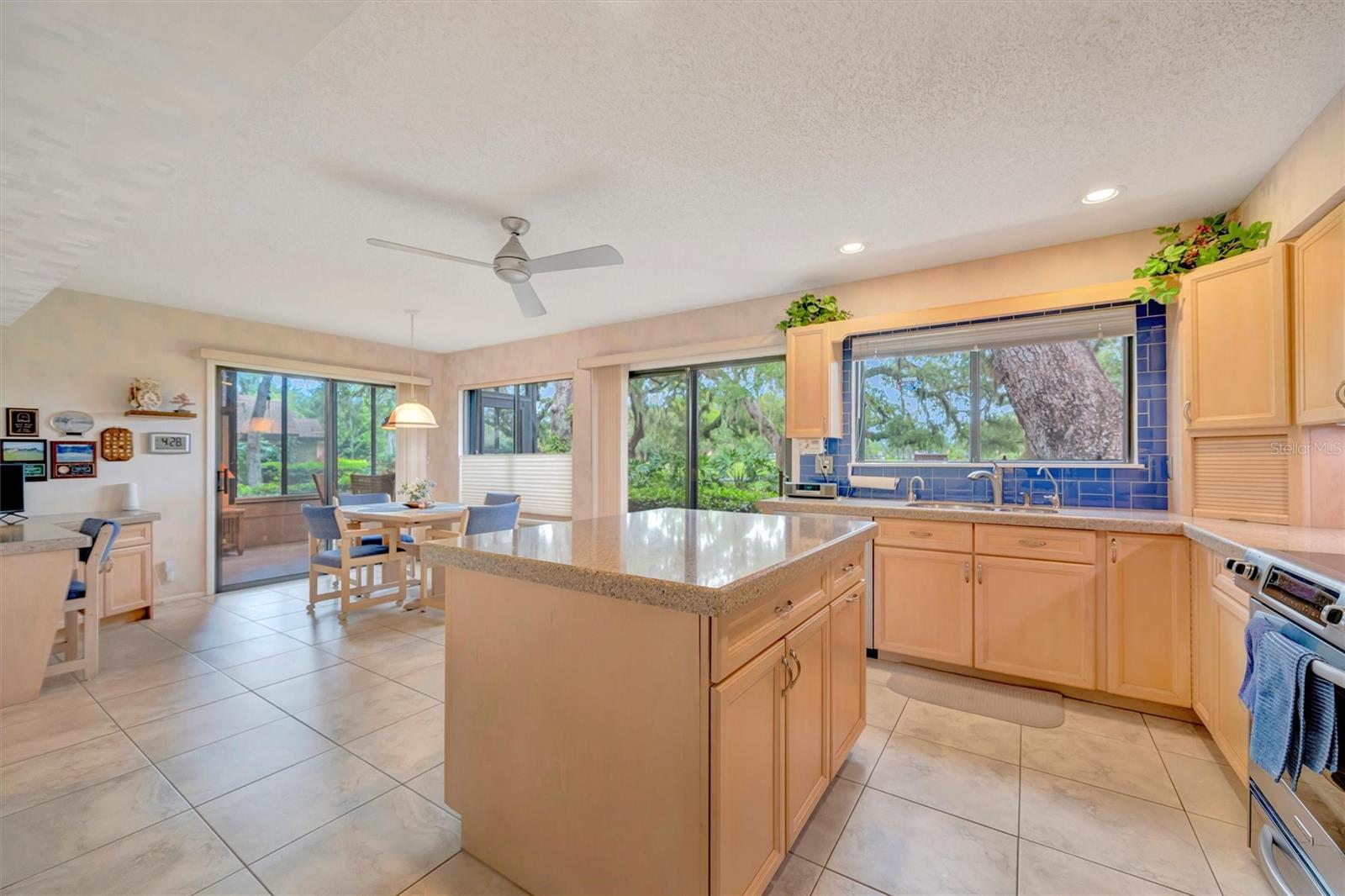 A4663488 Property Photo