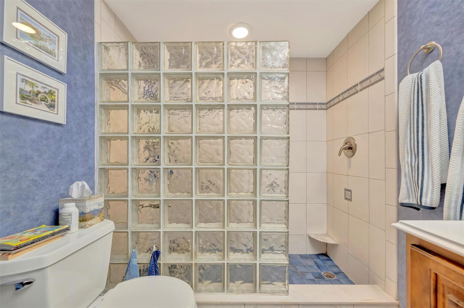 A4663488 Property Photo