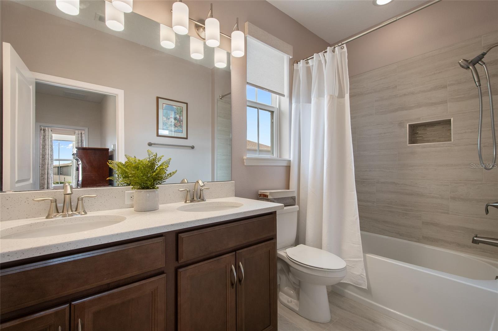 13837 LIPPMAN ALY, ORLANDO, FL, 32827