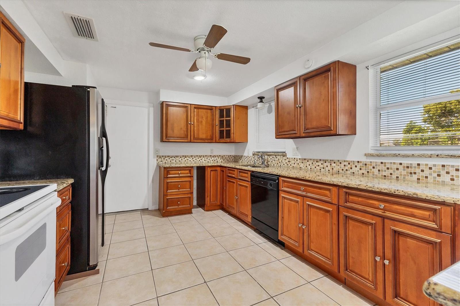 3706 66TH ST W, BRADENTON, FL, 34209