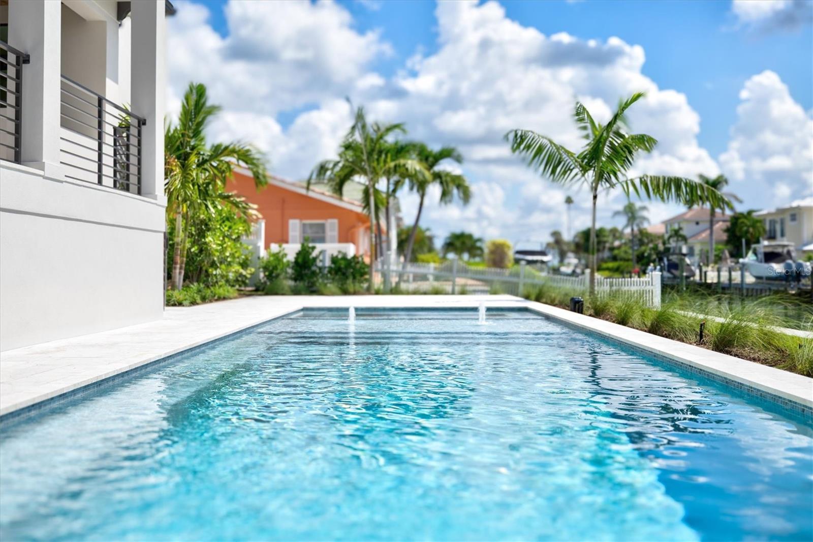 A4663499 Property Photo