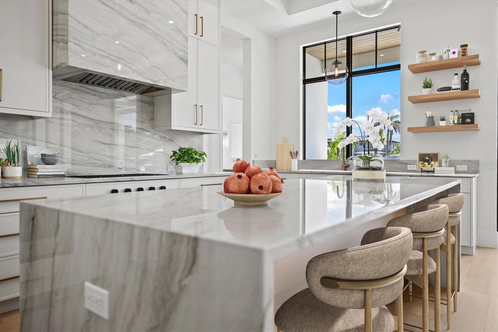 A4663499 Property Photo