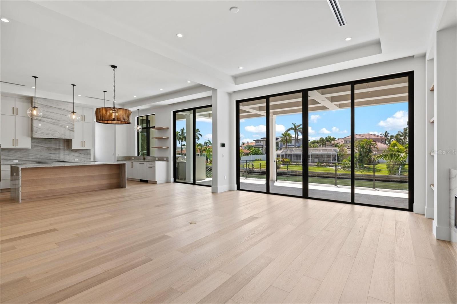 A4663499 Property Photo