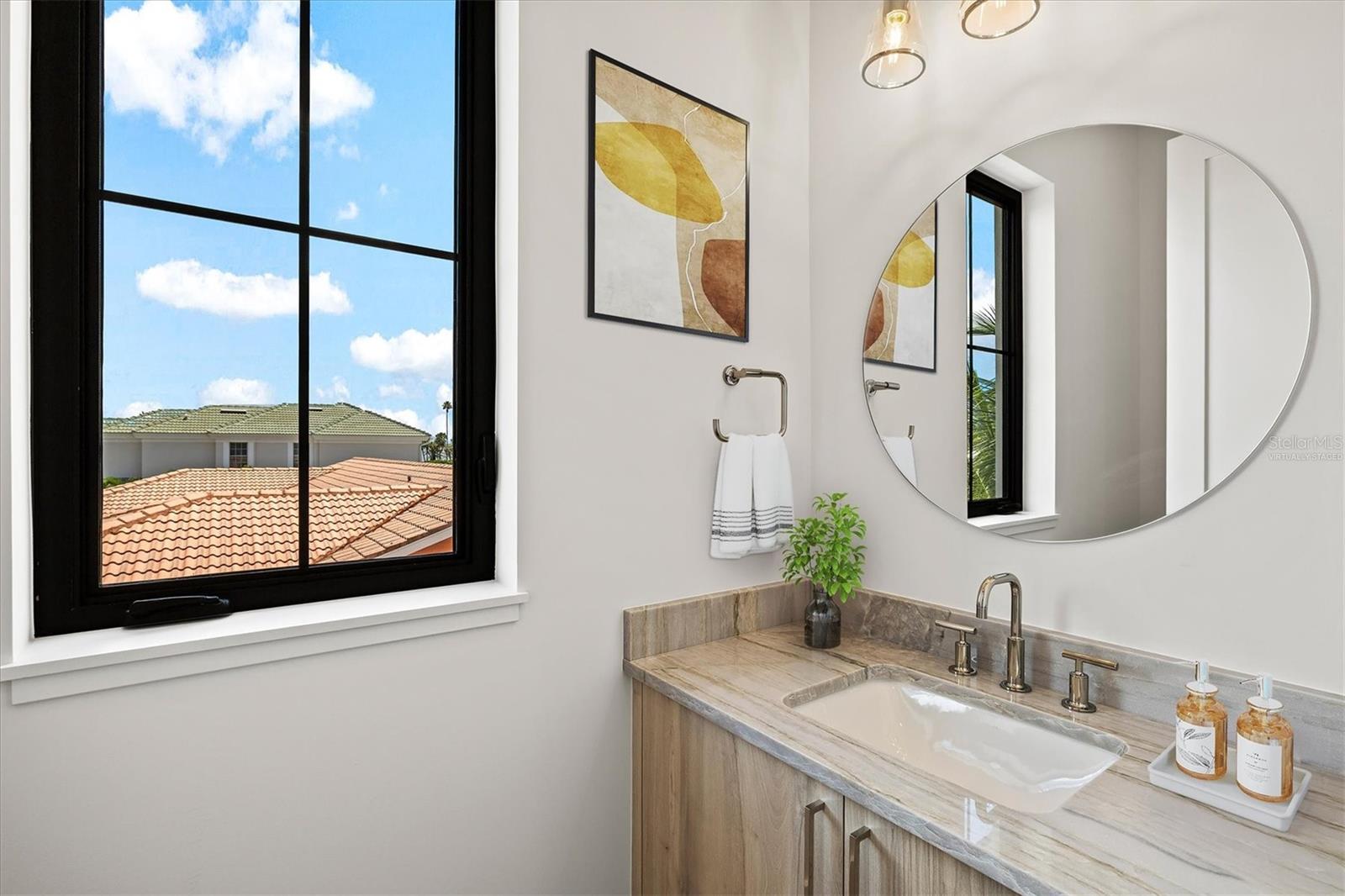 A4663499 Property Photo