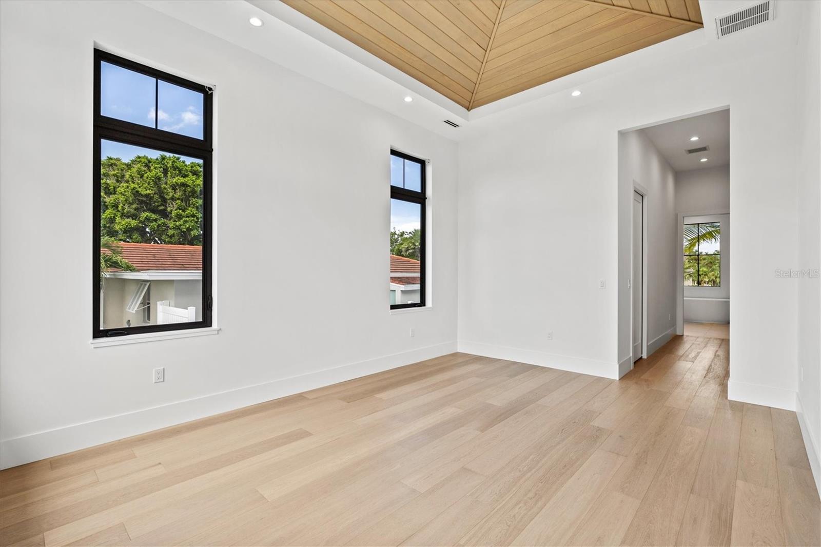 A4663499 Property Photo